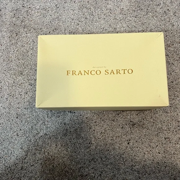 Franco Sarto red wedge sandals strappy - Picture 2 of 6